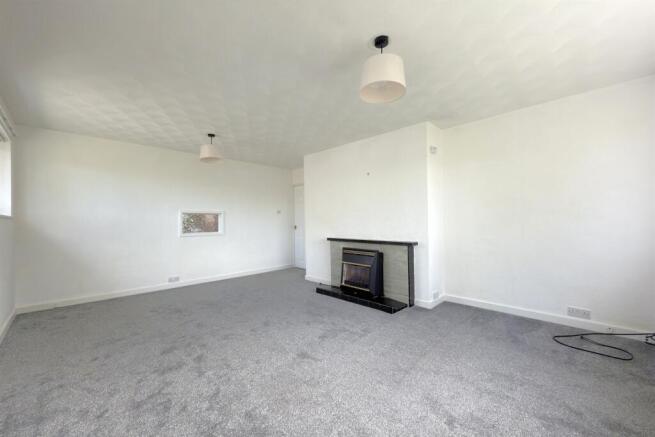 2 bed Bungalow for sale Image 6