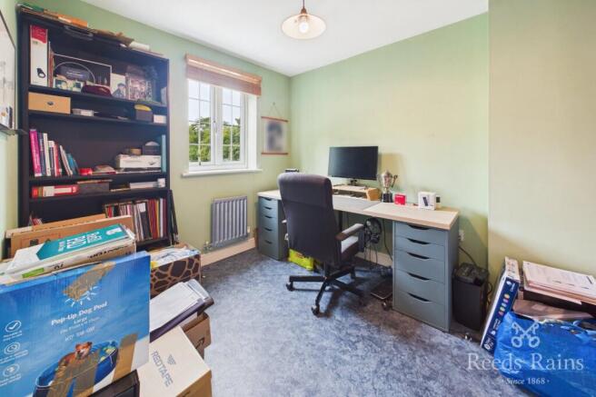 3 bed Terraced for sale Image 10