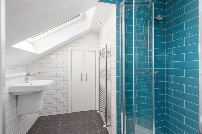 Bathroom 1 & 2