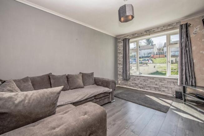 3 bed Semi-Detached for sale Image 10