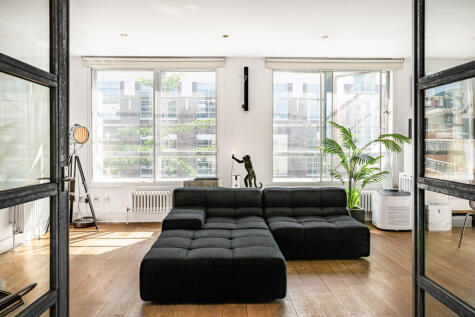 Goswell Road, London, EC1V