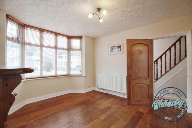 Front sitting room with Oak flooring