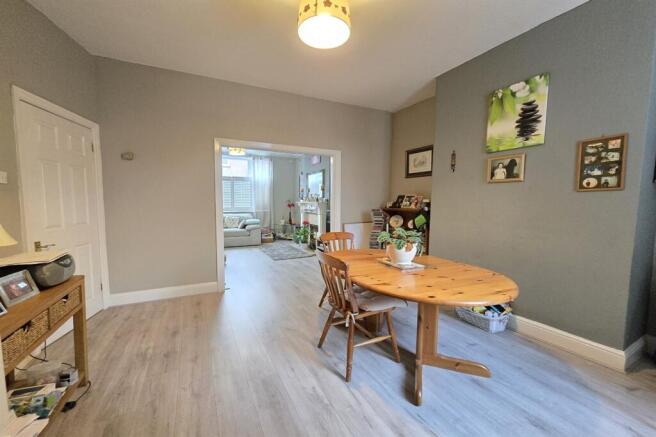 Stamford Park Road, Altrincham, WA15 photo 4