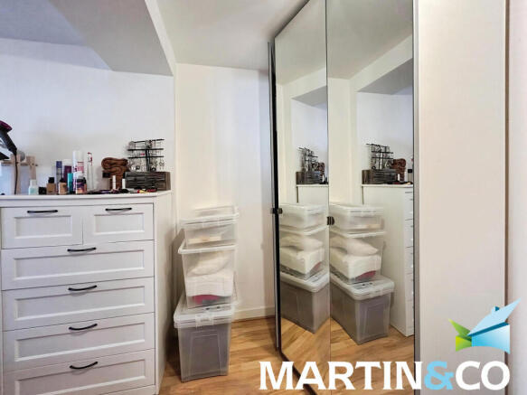 1 bed Apartment for sale Image 6