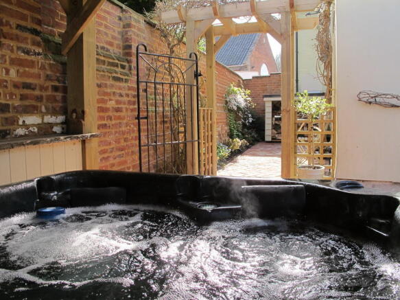 Hot tub