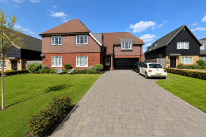 9, Bridle Close, Borehamwood WD6 5QA