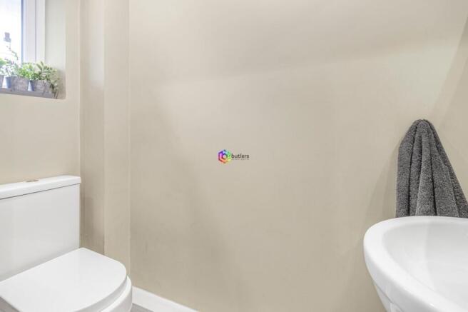 3 bed Detached for sale Image 6