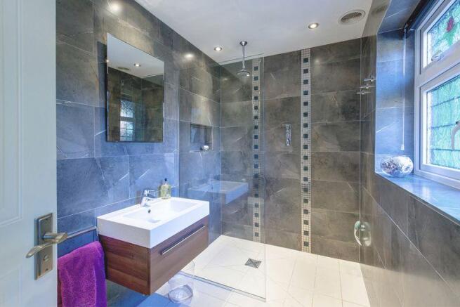 En Suite One