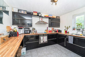 52, Aylsham Drive, Uxbridge UB10 8UN