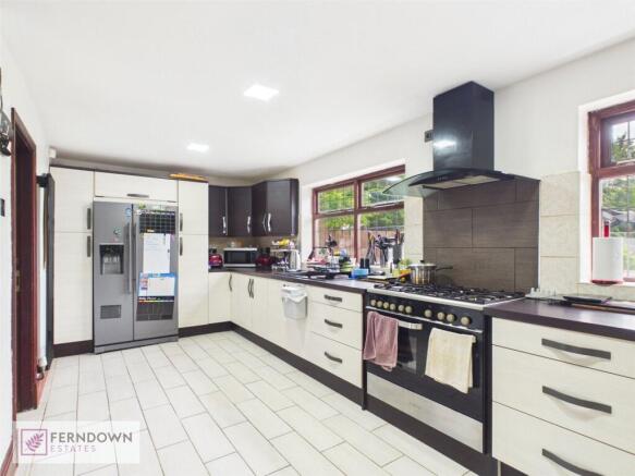 Kitchen Diner