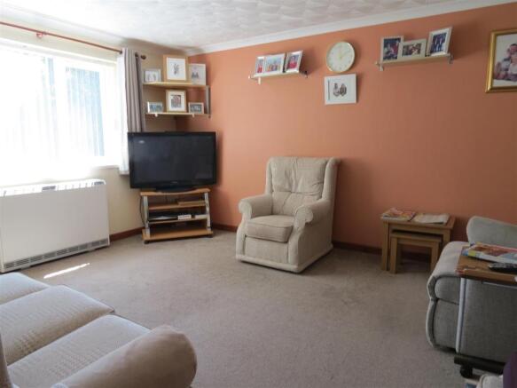 Lounge: