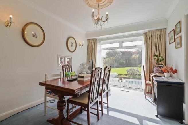 3 bed Detached Bungalow for sale Image 4