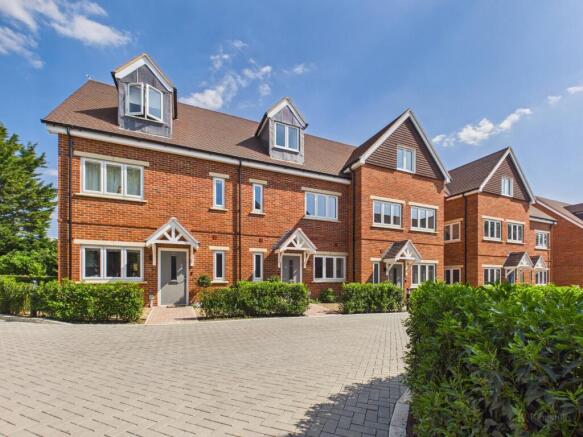 3-bed semi-detached on The Sorrell, Jubilee Mews, Downley, £540,000