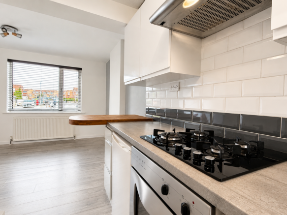 1 bed Flat to rent Image 6