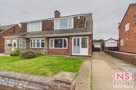 Wolsingham Drive, Acklam, Middlesbrough, TS5