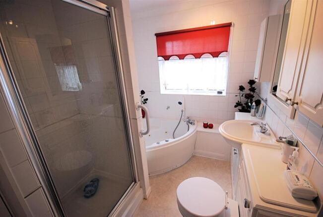 BATHROOM:
