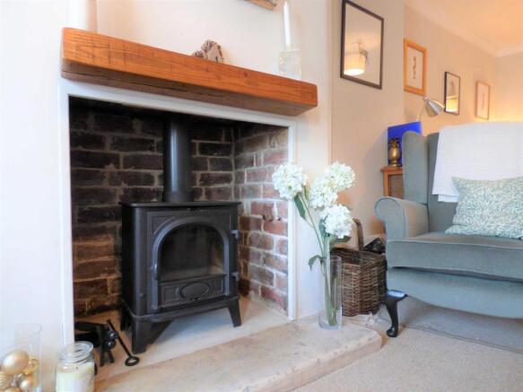 Wood burning stove
