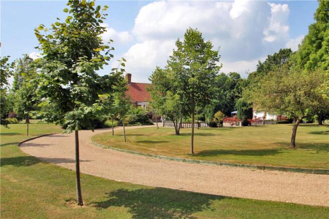 Entrance Driveway