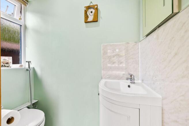 Ensuite Cloakroom
