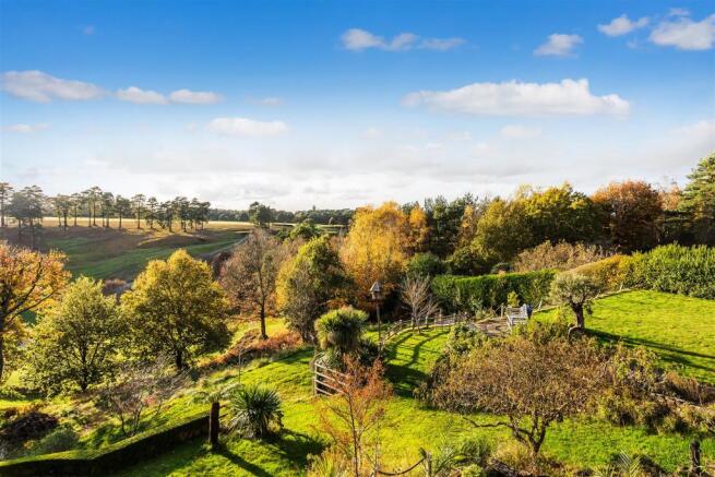 house. estate agency Hindhead