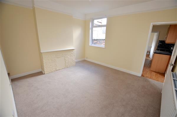 LOUNGE -