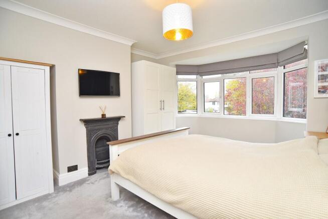 3 bed House for sale Image 12