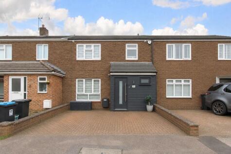 Saturn Way, Hemel Hempstead
