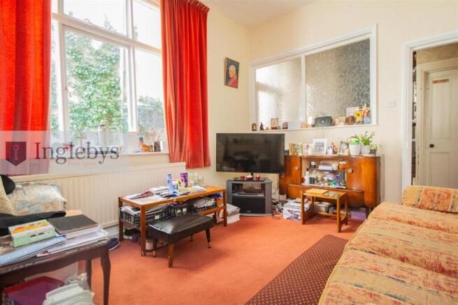 7 bed Terraced for sale Image 8