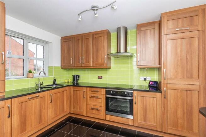 Kitchen/Breakfast Room
