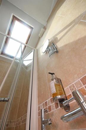 Shower Room/Wc