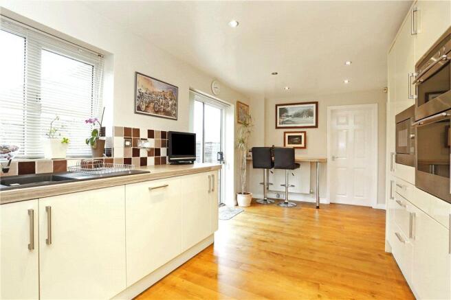 Kitchen/Breakfast Rm