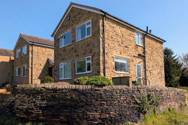 Woodhead Ln EweMove Brighouse Clifton (2)