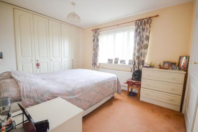 3 bed Detached for sale Image 9