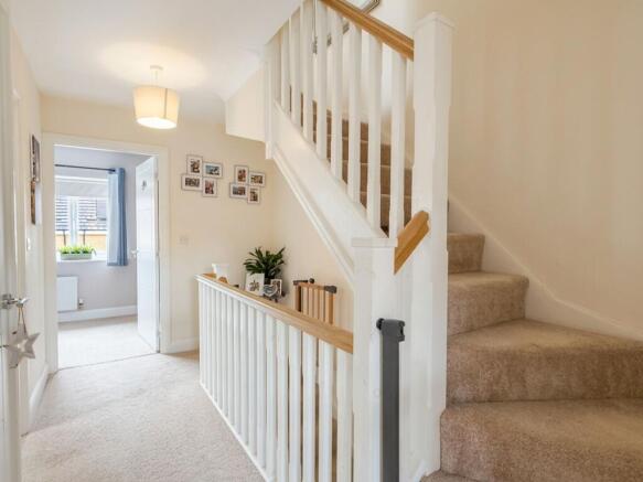3 bed Semi-Detached for sale Image 9