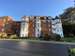 Flat 10, 14 Eversley Court, St Annes Road, Eastbourne BN21 2BS