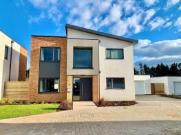 18, Regency Drive, Exeter EX2 7SN
