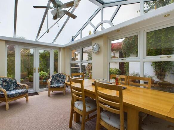 Garden room