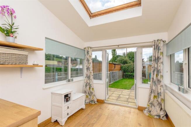 3 Brecon Road, Builth Wells-14.jpg