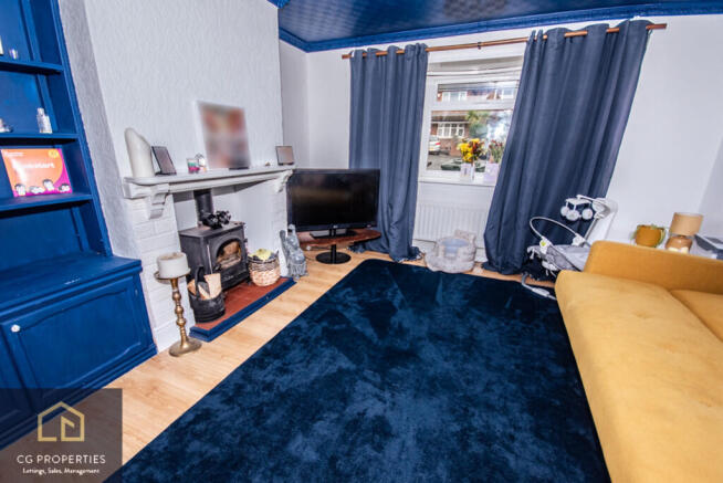 3 bed Semi-Detached for sale Image 5