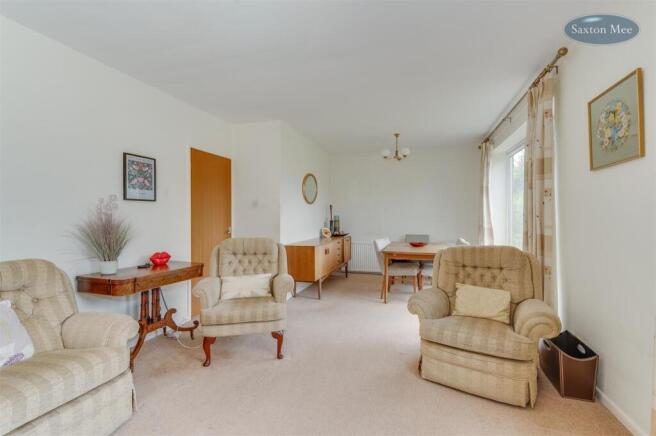 3 bed Semi-Detached for sale Image 4