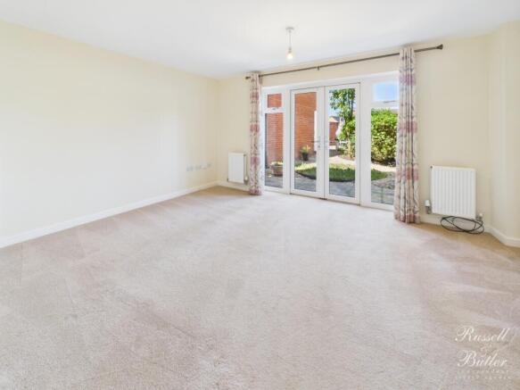 Needlepin Way, Buckingham, MK18 photo 4