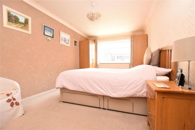 3 bed Detached Bungalow for sale Image 8