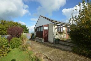 10, Waterloo Crescent, Binstead PO33 3QP
