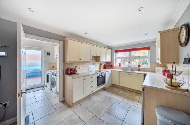 1376497-8-6911e9b0e2f69