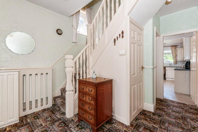 4 bed Semi-Detached for sale Image 6