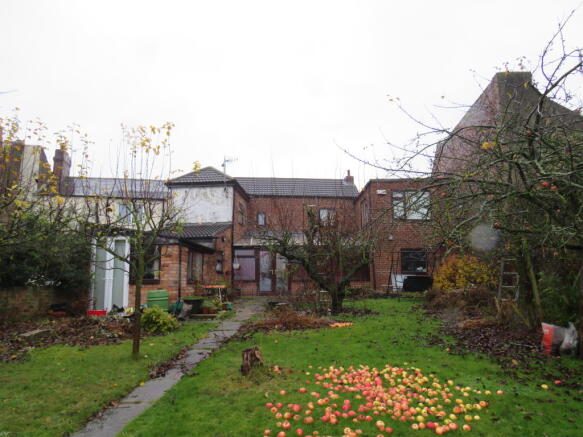 Photo 12