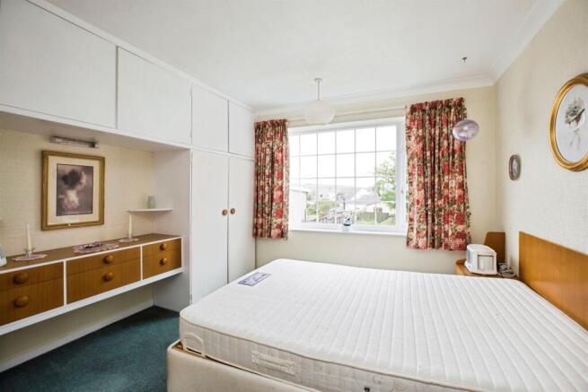 2 bed Detached Bungalow for sale Image 10
