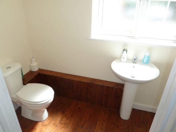 Cloakroom/WC