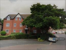 Flat 6, Thetford House, Rembrandt Way, Reading RG1 6QX