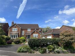 2, Yallop Way, Honiton EX14 2GN